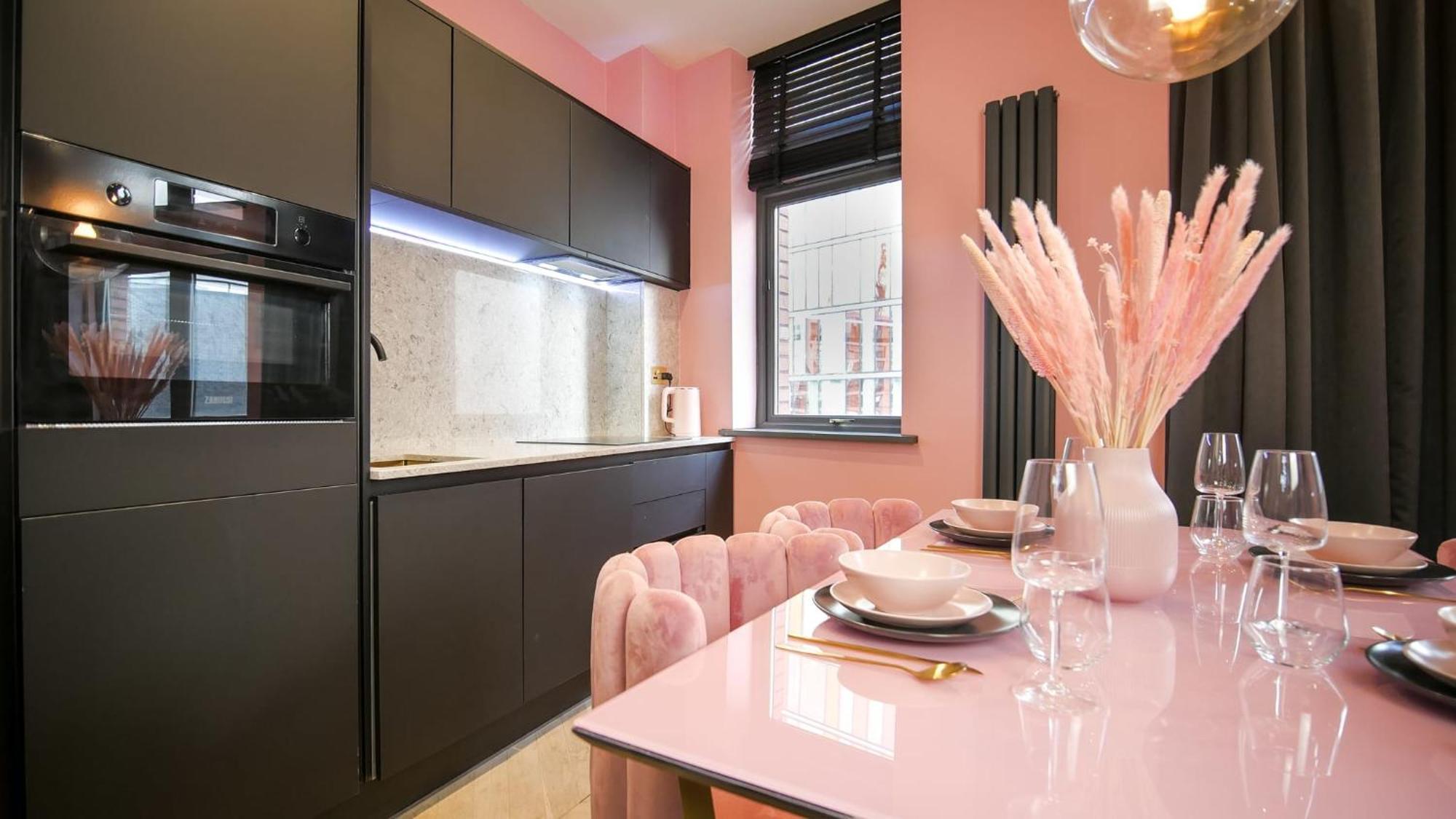 Boujee By The Heim Residences Manchester Eksteriør bilde